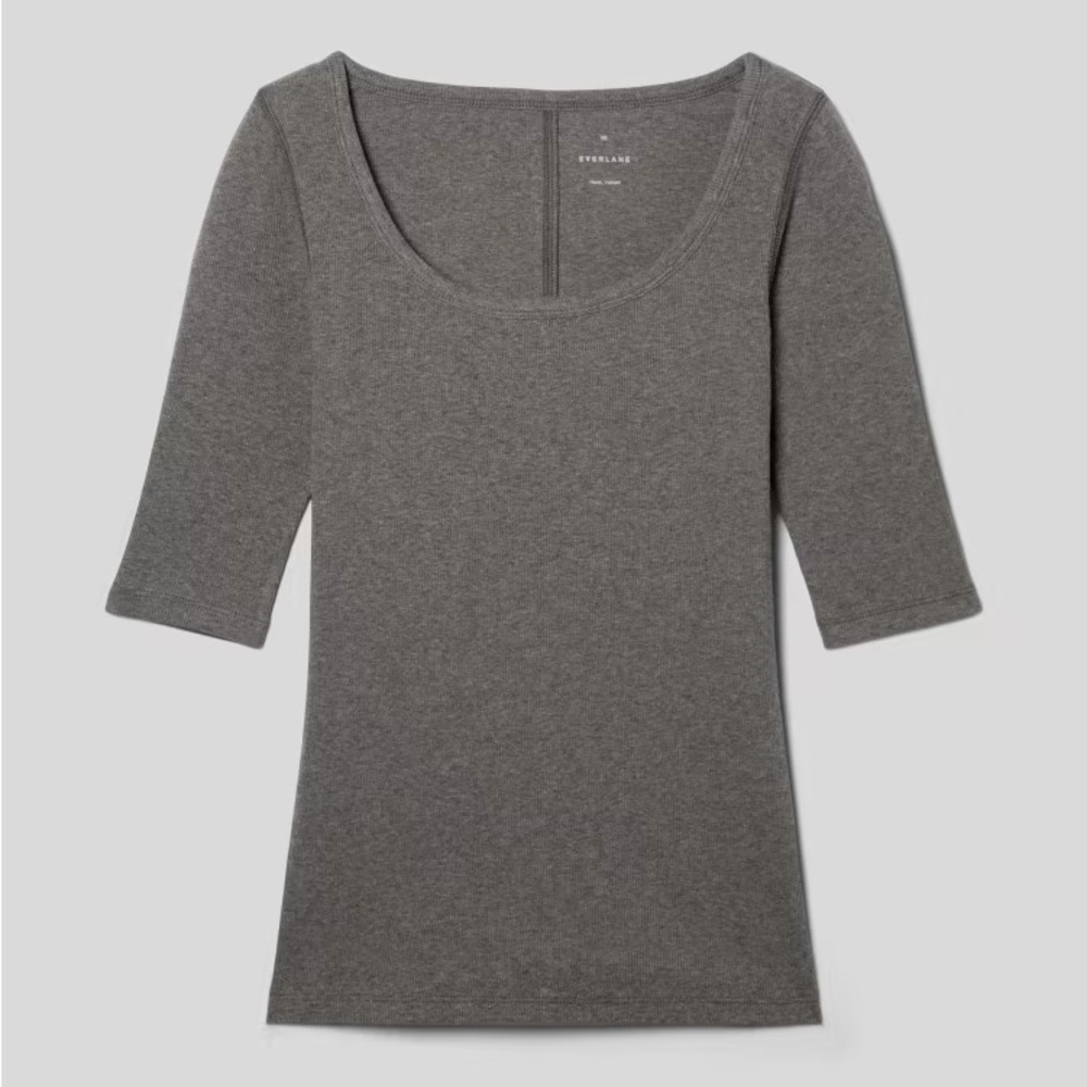 Everlane The Luxe Rib Scoop-Neck Tee in Heathered Fatigue